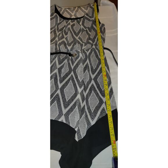 AB Studio Black & White Dress Womens Sz XL Belted Asymmetrical Bottom Chevron - Picture 6 of 16